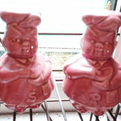 Pink chef salt and pepper shakers