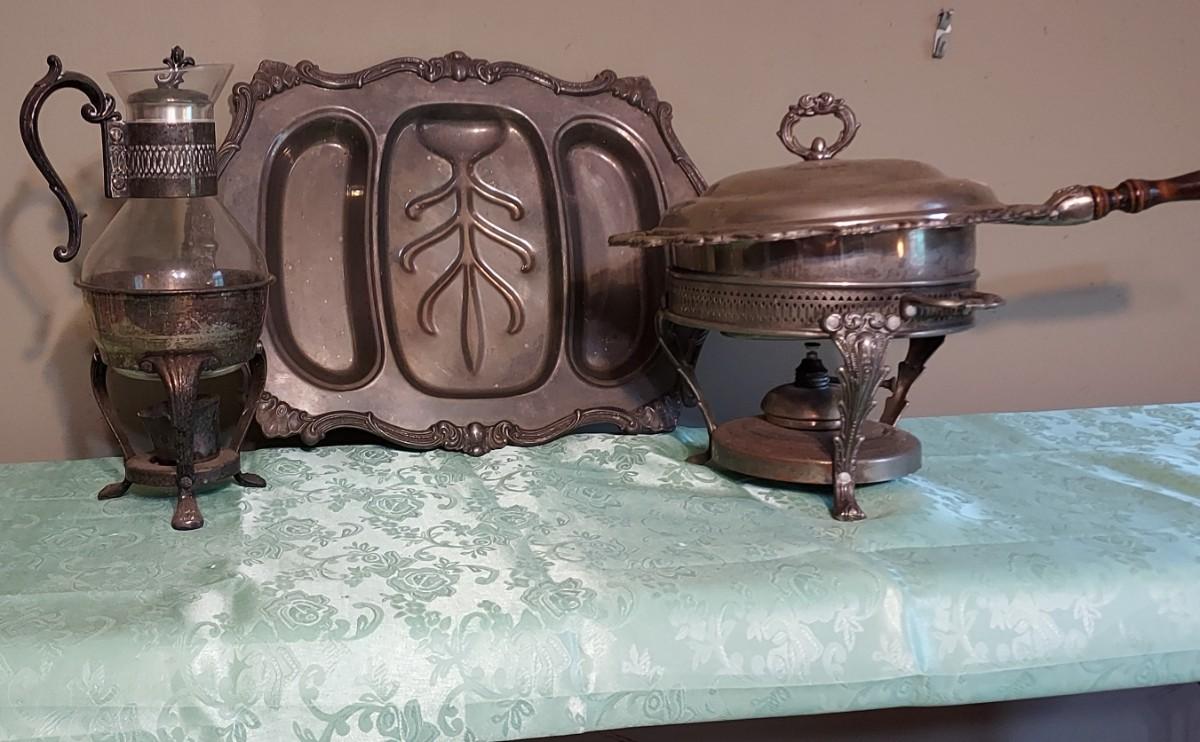 Silverplate lot tree and well platter chaffing dish