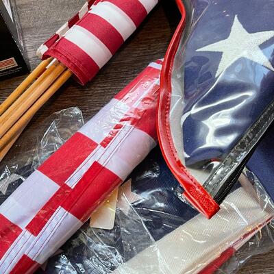 Lot of US Flags