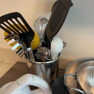 Kitchen Lot #1