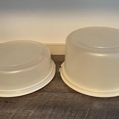 Lot of Rubbermaid Specialty Storage Containers