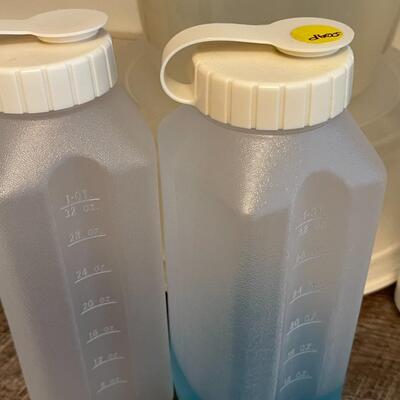 Lot of Rubbermaid Specialty Storage Containers