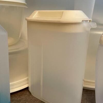 Lot of Rubbermaid Specialty Storage Containers