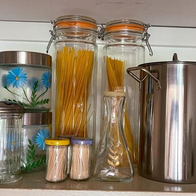 Jars and Storage