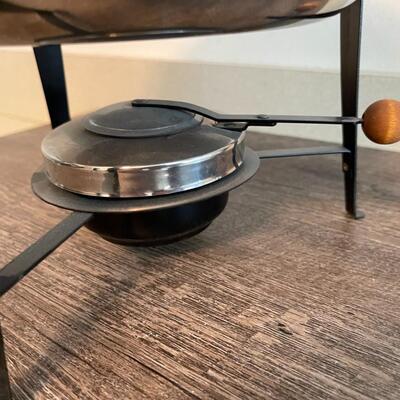 Covered Chafing Pan