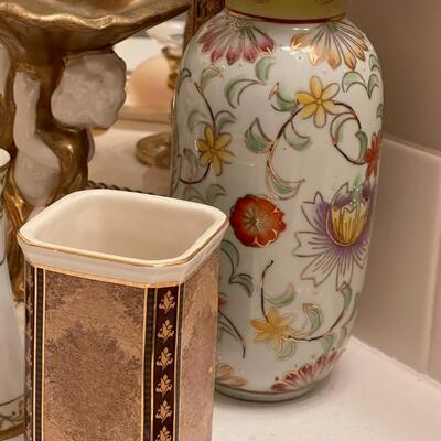 Lot of Gold Bathroom Decor #1