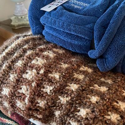 Blanket Basket with Throw Blankets