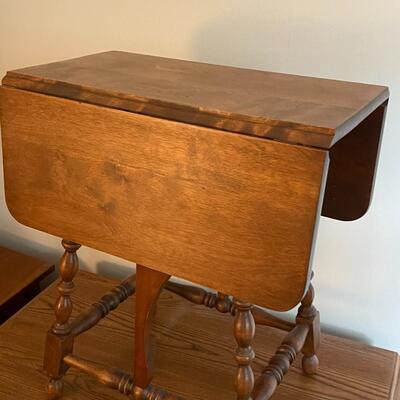 Drop-leaf Side Table