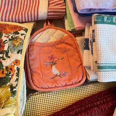 Large collection of Kitchen Linens