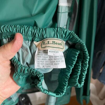 LL Bean Rain Wear Women's Large