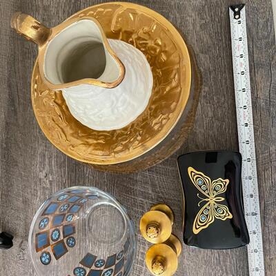 Collection of Gold Trimmed DÃ©cor
