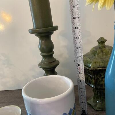 Lot of Blue and Green DÃ©cor