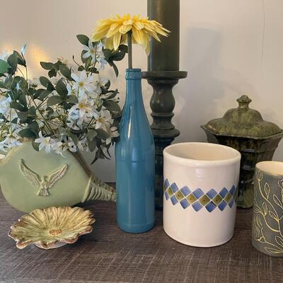 Lot of Blue and Green DÃ©cor