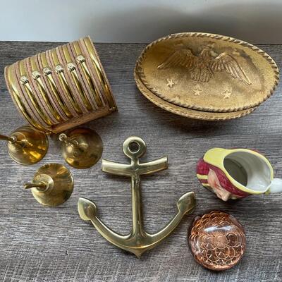 Lot of Brass and More DÃ©cor
