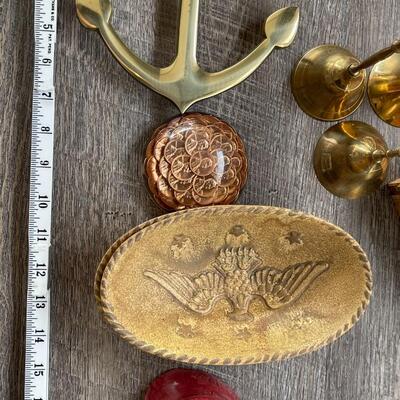 Lot of Brass and More DÃ©cor