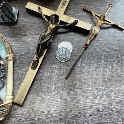 Collection of Religious DÃ©cor