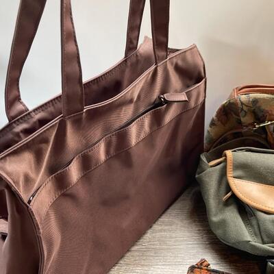 Lot of Fall-colored handbags