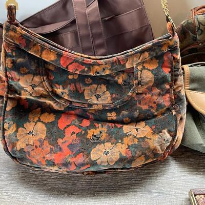 Lot of Fall-colored handbags