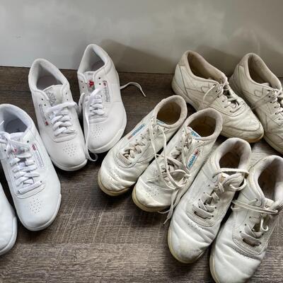 Lot of Women's Size 7 - White Sneakers