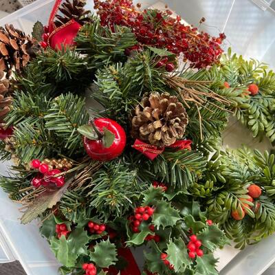Christmas/Holiday DÃ©cor Lot #1