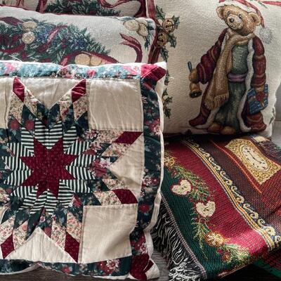 Christmas Blankets and Pillows