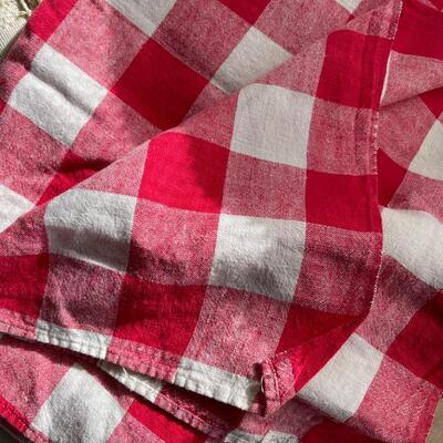 Lot of Vintage Linens