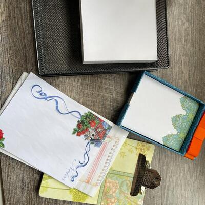 Lot of Greeting Cards, Envelopes, and Notepads