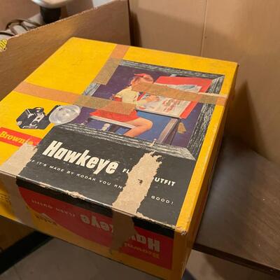 Vintage Brownie Hawkeye Camera and Light Bar