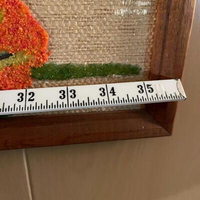 MCM Gravel/Pebble/Plastic Wall Art