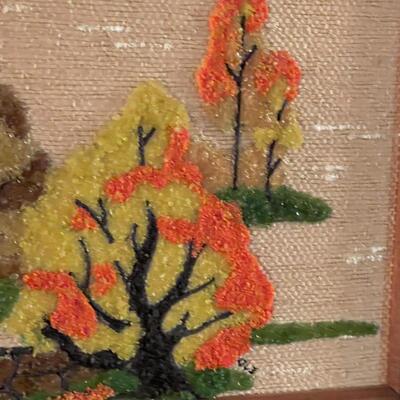 MCM Gravel/Pebble/Plastic Wall Art