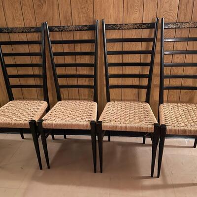 Set of Four Ladder-back Caned Chair