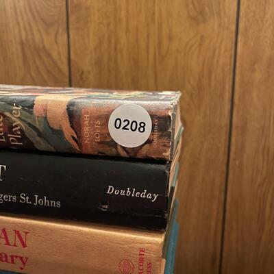 Lot of Books-Hardcover Fiction