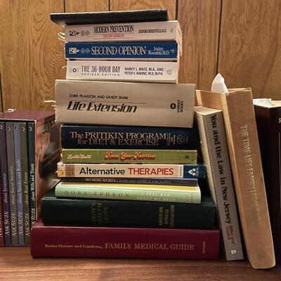 Lot of Books-Medical and Legal