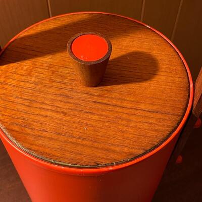 Mid-Century Modern Italian Orange Metal Ice Bucket