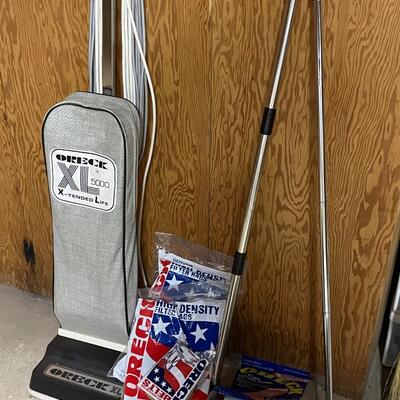 Oreck XL 5000 Upright Vacuum and Sweepers