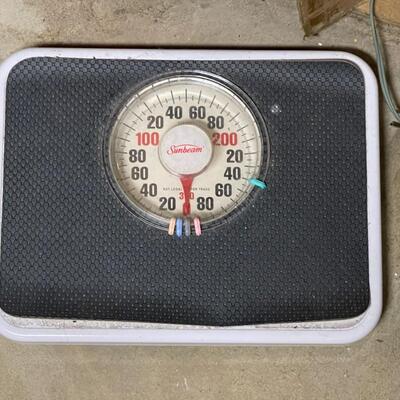 Vintage General Electric Fan & Sunbeam Scale