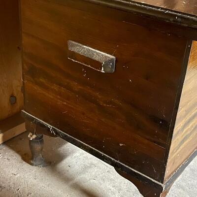 Vintage Jacob Bloom Tennessee Red Cedar Chest