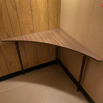 Boomerang Formica MCM Triangle Corner Side Table