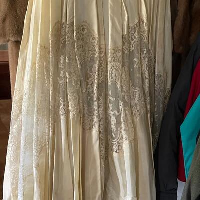 Vintage 1957 Wedding Dress