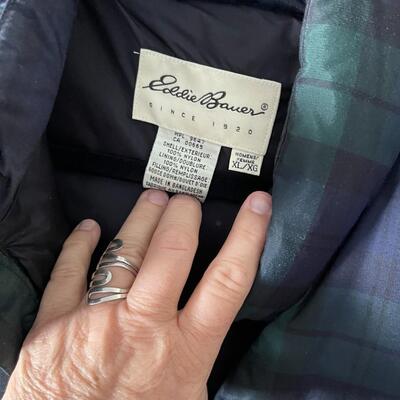 Lot of 4 Vests