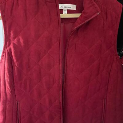Lot of 4 Vests