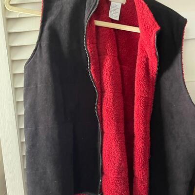 Lot of 4 Vests