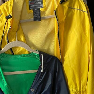 Lot of 6 Windbreakers