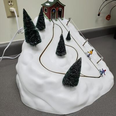 Dept. 56 Snow Village Animated Ski Mountain