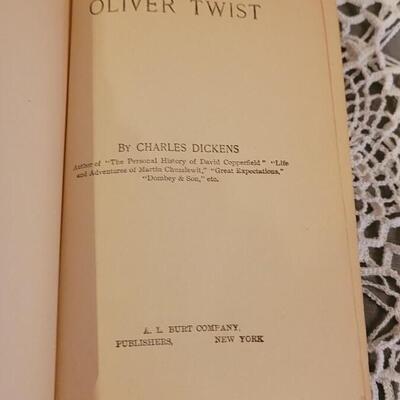 Lot 6: Antique 1911 Charles Dickens 