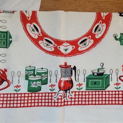 Lot 20: Vintage Dutch, Kitchen and Plaid Table Linens