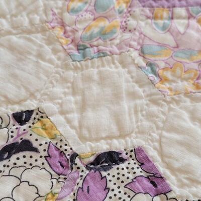 Lot 36: Antique Lavender & White Quilt with Scalloped Edge