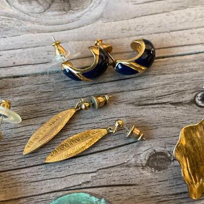 Jewelry Lot J1