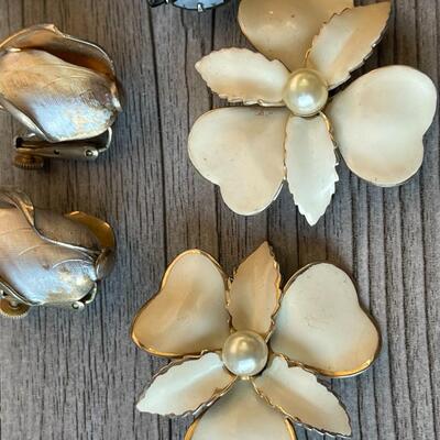Jewelry Lot J2