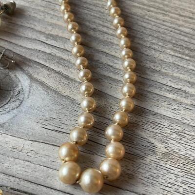 Jewelry Lot J9